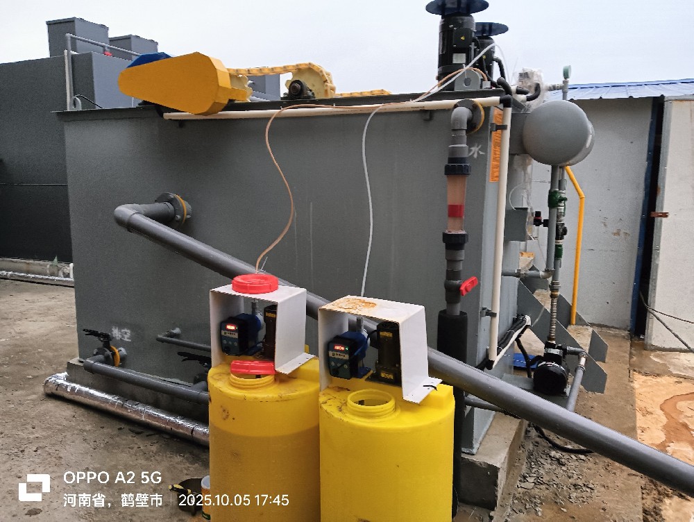 2025年10月8日河南鶴壁食品廠污水處理設(shè)備 氣浮機(jī)+一體化 60方每天